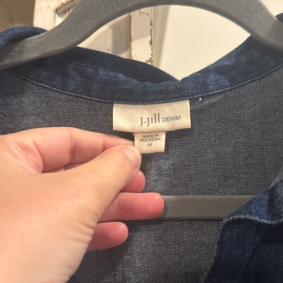 MAKE AN OFFER 🌀 J. Jill Denim Dress Long Roll Tab Sleeve Pockets 1/2 Button Up - Picture 2 of 5